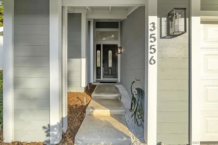 3556 Pontiac Dr, Carlsbad, California 92010