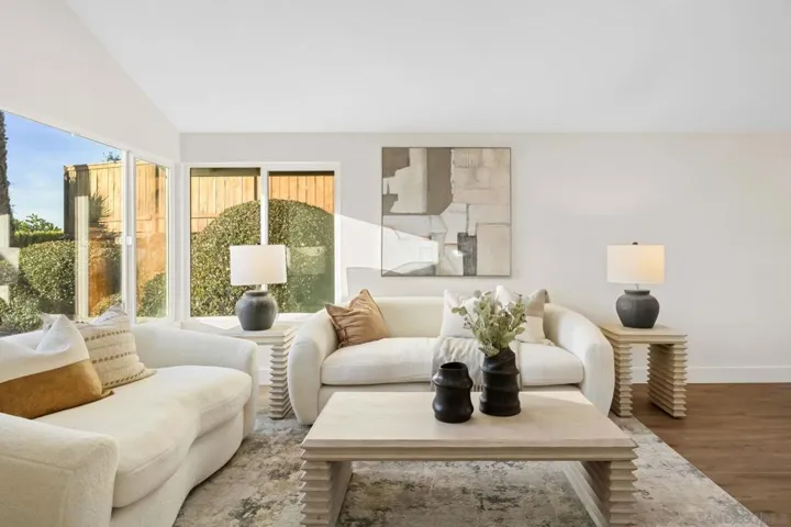 3556 Pontiac Dr, Carlsbad, California 92010