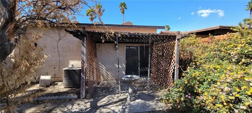 42255 Tennessee Avenue, Palm Desert, California 92211