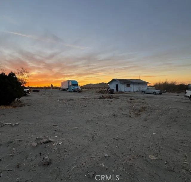 1494 El Mirage Road, Adelanto, California 92301 home-pic-22
