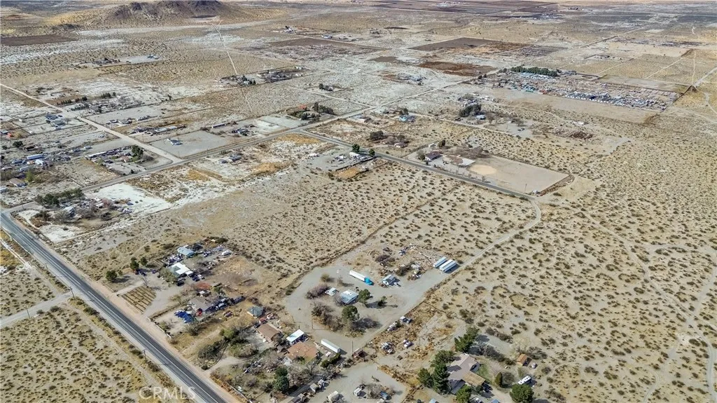 1494 El Mirage Road, Adelanto, California 92301 home-pic-1