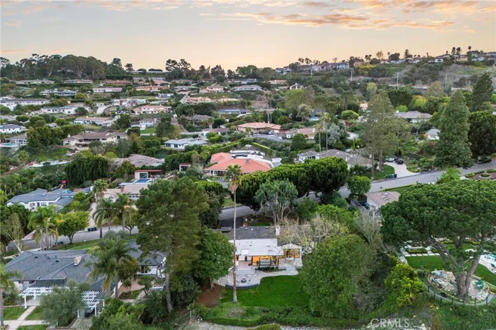 5353 Middlecrest Road, Rancho Palos Verdes, California 90275