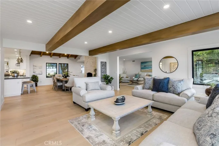 5353 Middlecrest Road, Rancho Palos Verdes, California 90275