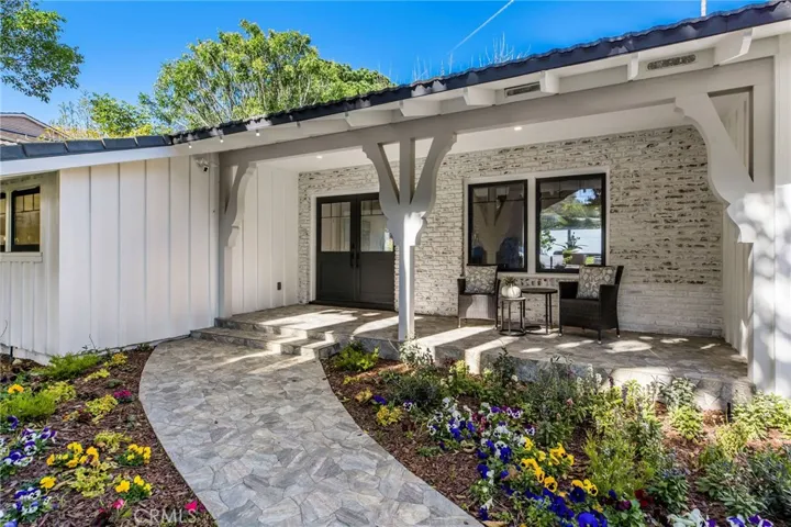 5353 Middlecrest Road, Rancho Palos Verdes, California 90275