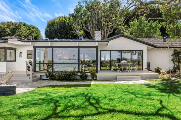 5353 Middlecrest Road, Rancho Palos Verdes, California 90275