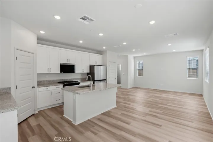 29527 Via Cosecha, Temecula, California 92591