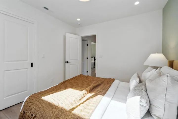 382 Northaven Drive, Daly City, California 94015