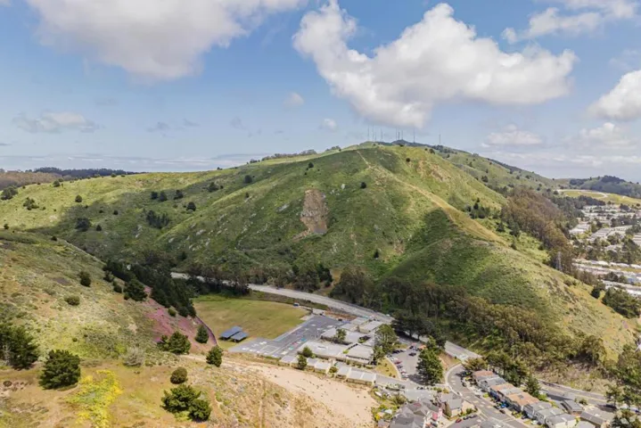 382 Northaven Drive, Daly City, California 94015