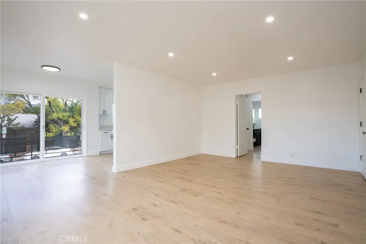 5322 Virginia Avenue, Los Angeles, California 90029