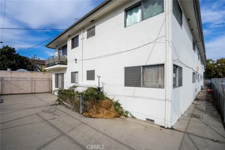 5322 Virginia Avenue, Los Angeles, California 90029