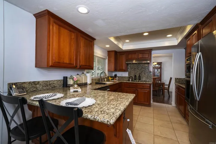 2675 Foothill Dr, Vista, California 92084
