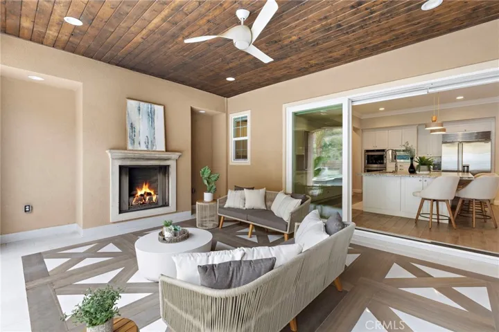 California room brings your outdoors in