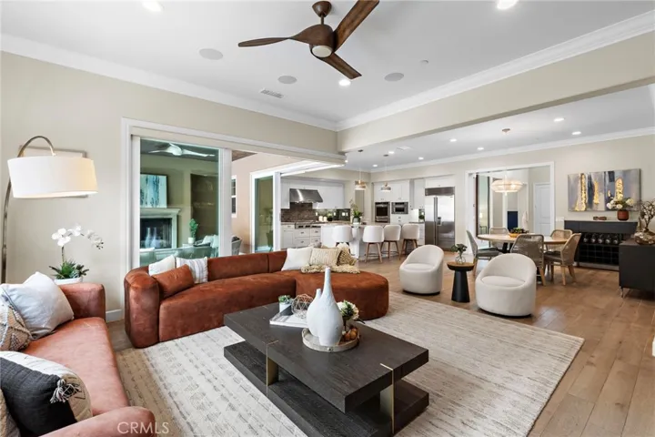 Open concept, family room kitchen eating area