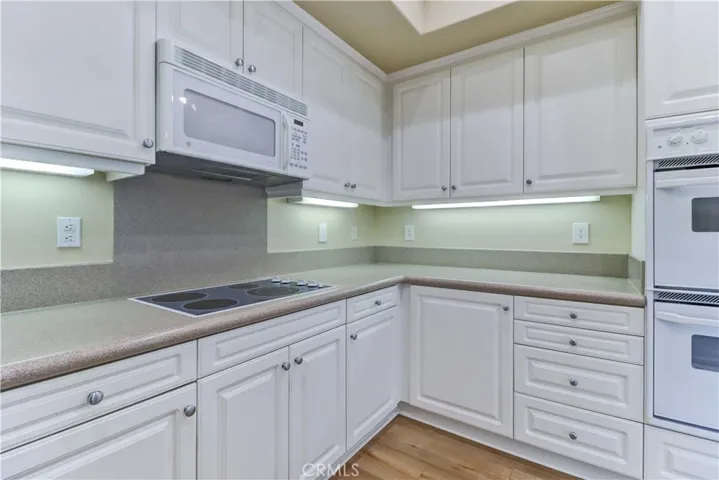 21191 San Miguel, Mission Viejo, California 92692