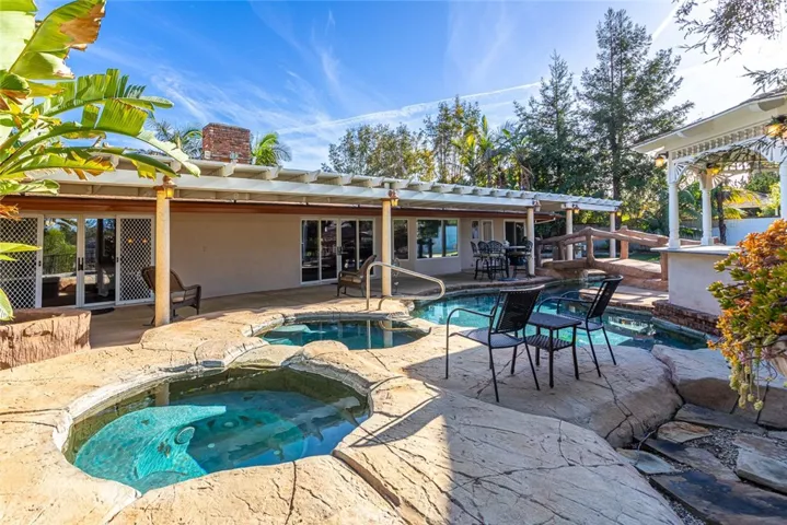 6001 Ohio Street, Yorba Linda, California 92886
