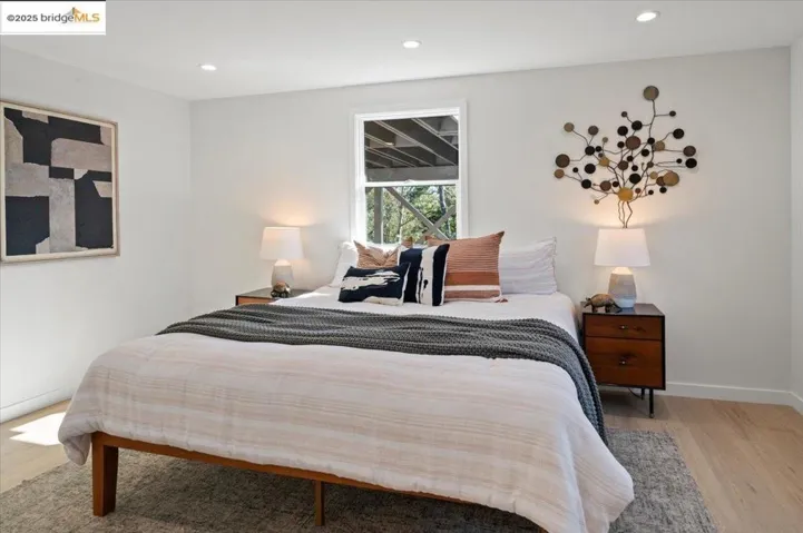 38 Chatsworth Court, Oakland, California 94611