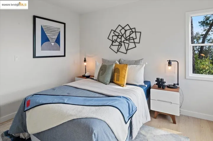 38 Chatsworth Court, Oakland, California 94611