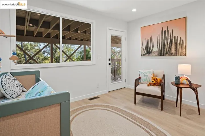38 Chatsworth Court, Oakland, California 94611