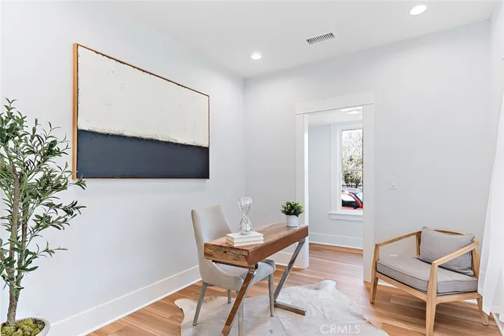 347 Gladys Avenue, Long Beach, California 90814