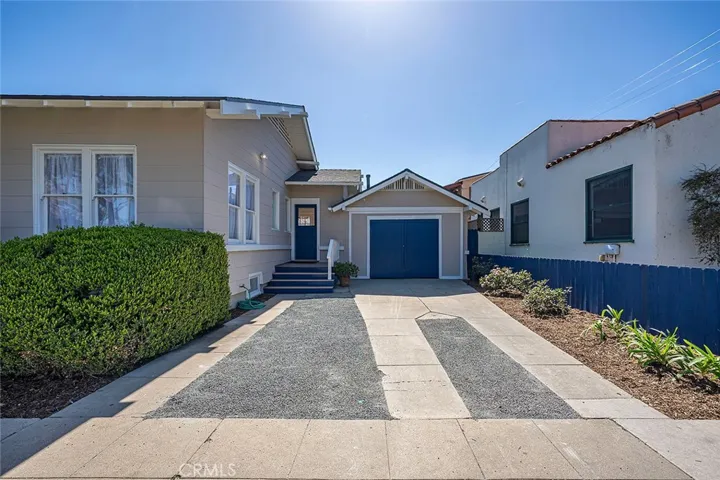 347 Gladys Avenue, Long Beach, California 90814