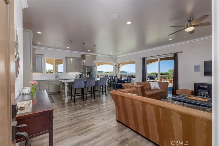 515 Windermere Lane, Arroyo Grande, California 93420