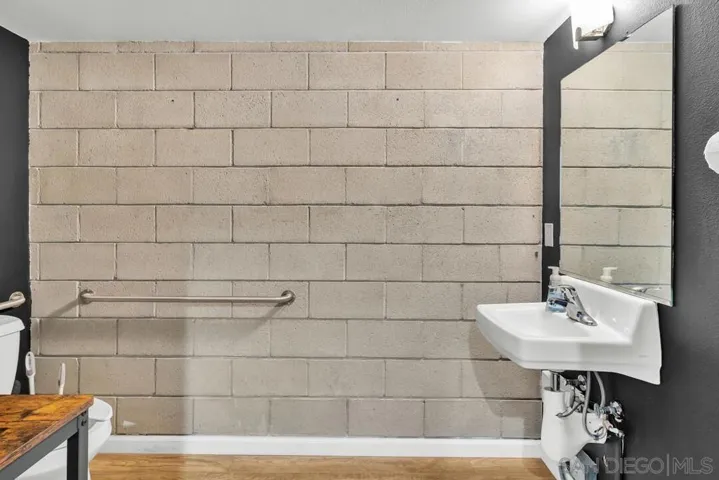 1st floor half bath.