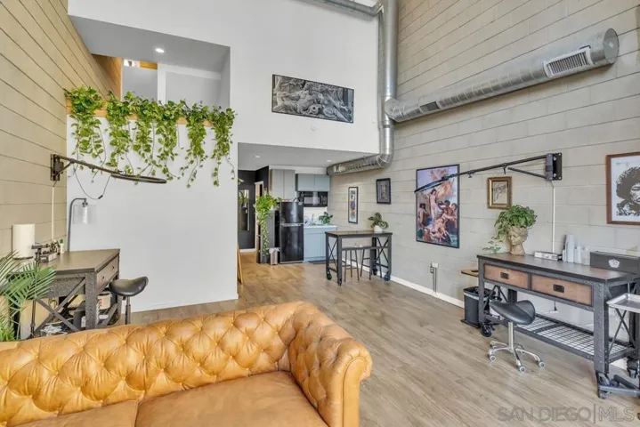 1st Floor Office