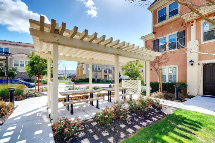 355 Expedition Lane, Milpitas, California 95035