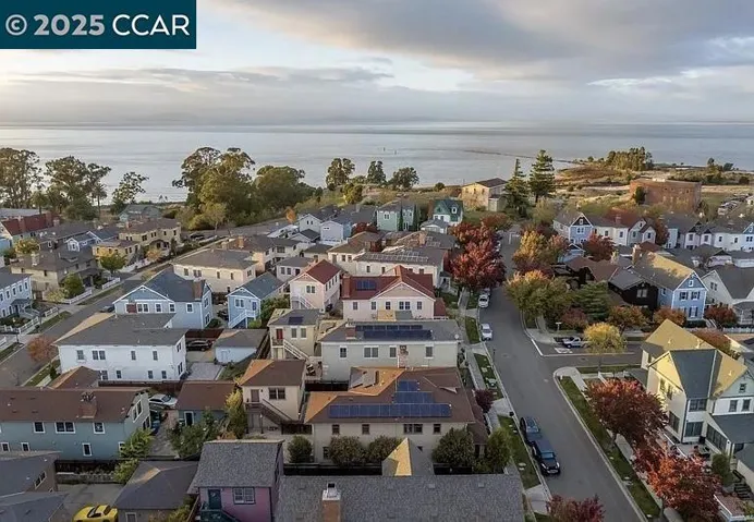 1129 Promenade St, Hercules, California 94547