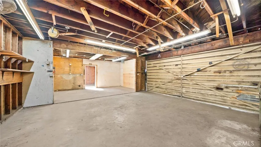6161 Orange Avenue, Long Beach, California 90805