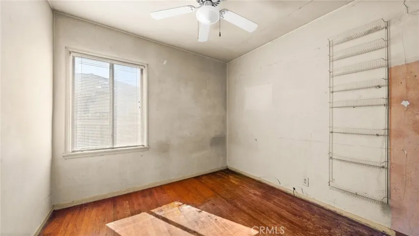 6161 Orange Avenue, Long Beach, California 90805