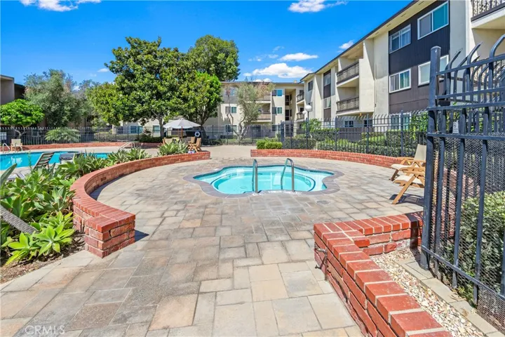 12200 Montecito Rd D212, Seal Beach, California 90740