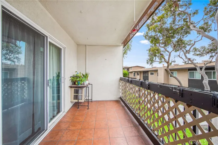 12200 Montecito Rd D212, Seal Beach, California 90740