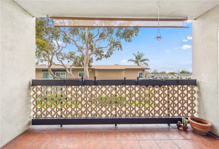 12200 Montecito Rd D212, Seal Beach, California 90740