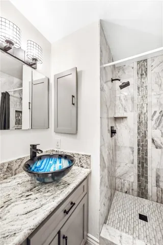 12200 Montecito Rd D212, Seal Beach, California 90740
