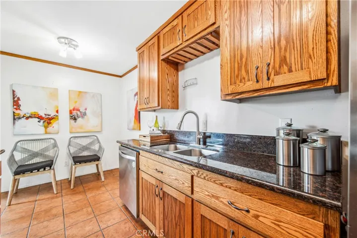 12200 Montecito Rd D212, Seal Beach, California 90740