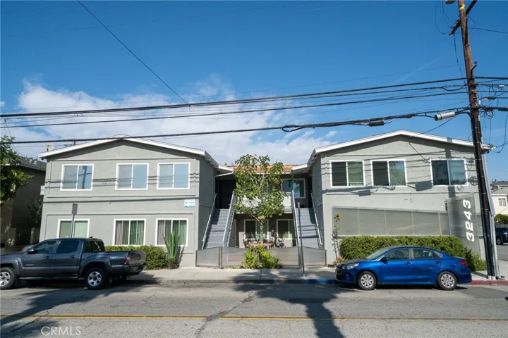 3243 E 10th Street, Long Beach, California 90804