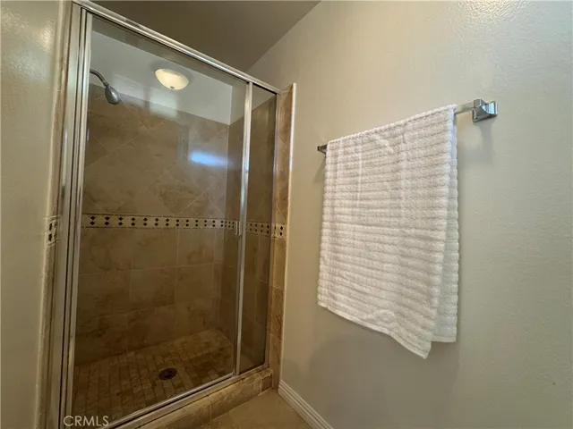 primaryshower
