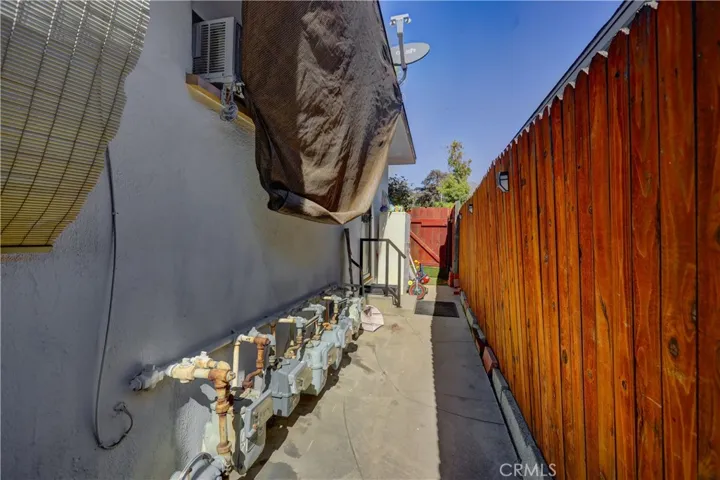 separate gas meters