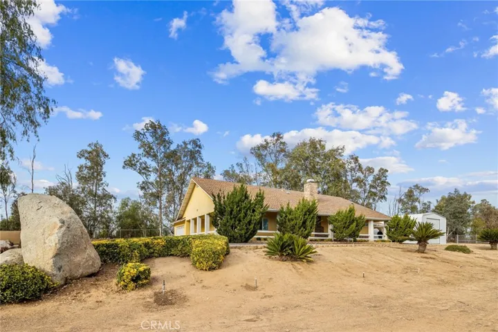 16710 Chocolate Lily Lane, Perris, California 92570