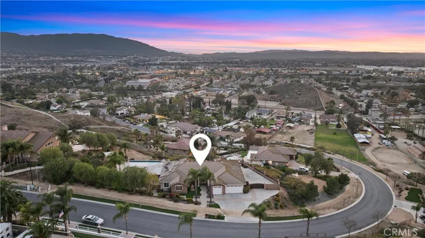 1124 Thoroughbred Lane, Norco, California 92860