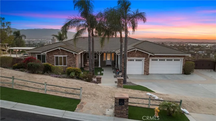 1124 Thoroughbred Lane, Norco, California 92860