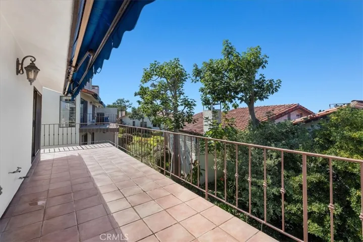 17 Ocean Crest Court, Rancho Palos Verdes, California 90275