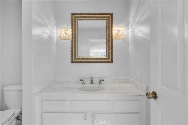17 Ocean Crest Court, Rancho Palos Verdes, California 90275