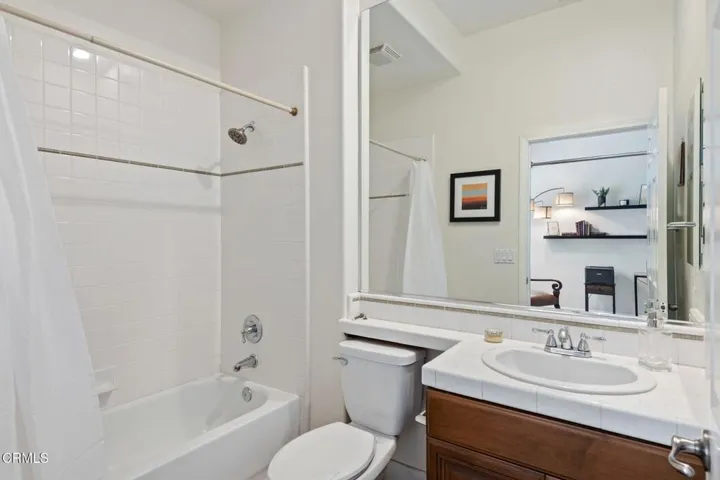 21-web-or-mls-21 - Bathroom 3