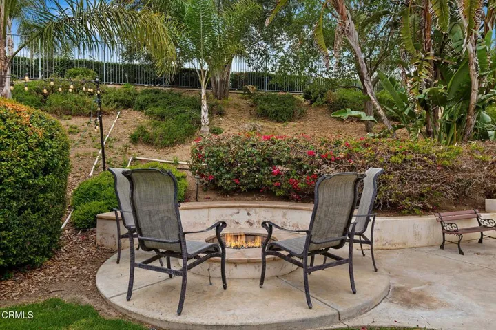 30-web-or-mls-30 - Fire Pit