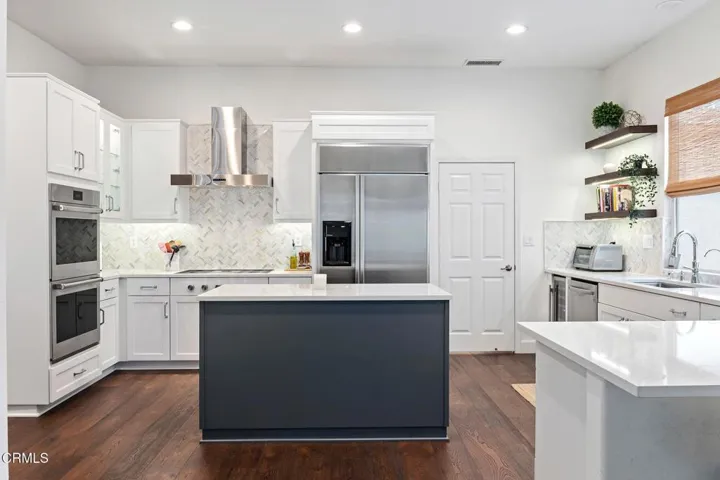 9-web-or-mls-09 - Kitchen