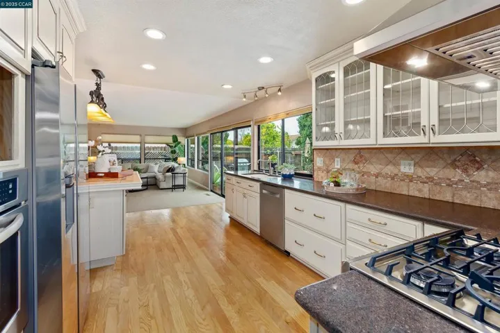 4310 N Larwin Ave., Concord, California 94521