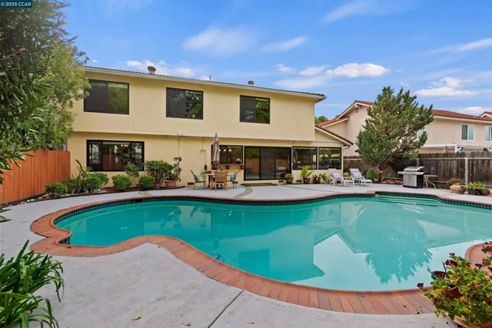4310 N Larwin Ave., Concord, California 94521