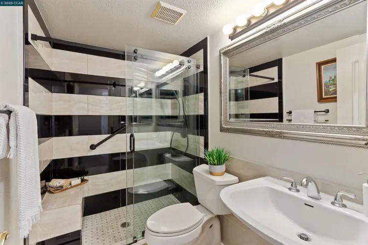 4310 N Larwin Ave., Concord, California 94521